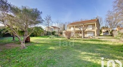 House 5 rooms of 230 m² in Lançon-Provence (13680)