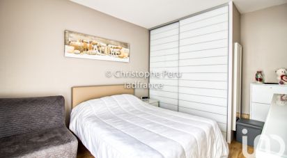 Apartment 2 rooms of 42 m² in Cergy (95800)