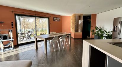 Maison traditionnelle 5 pièces de 134 m² à Montdoumerc (46230)