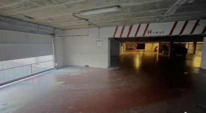 Parking/garage/box de 25 m² à Marseille (13013)