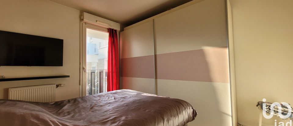 Appartement 4 pièces de 77 m² à Poissy (78300)