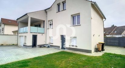 House 7 rooms of 195 m² in Gretz-Armainvilliers (77220)