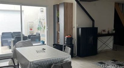 Traditional house 4 rooms of 99 m² in Saint-Xandre (17138)