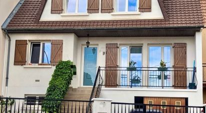 House 6 rooms of 163 m² in Vitry-sur-Seine (94400)