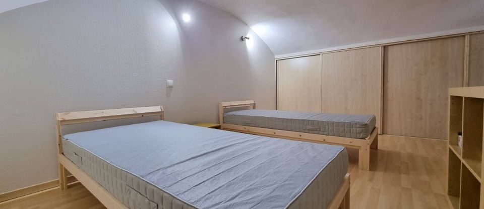 Apartment 4 rooms of 69 m² in Sedan (08200)