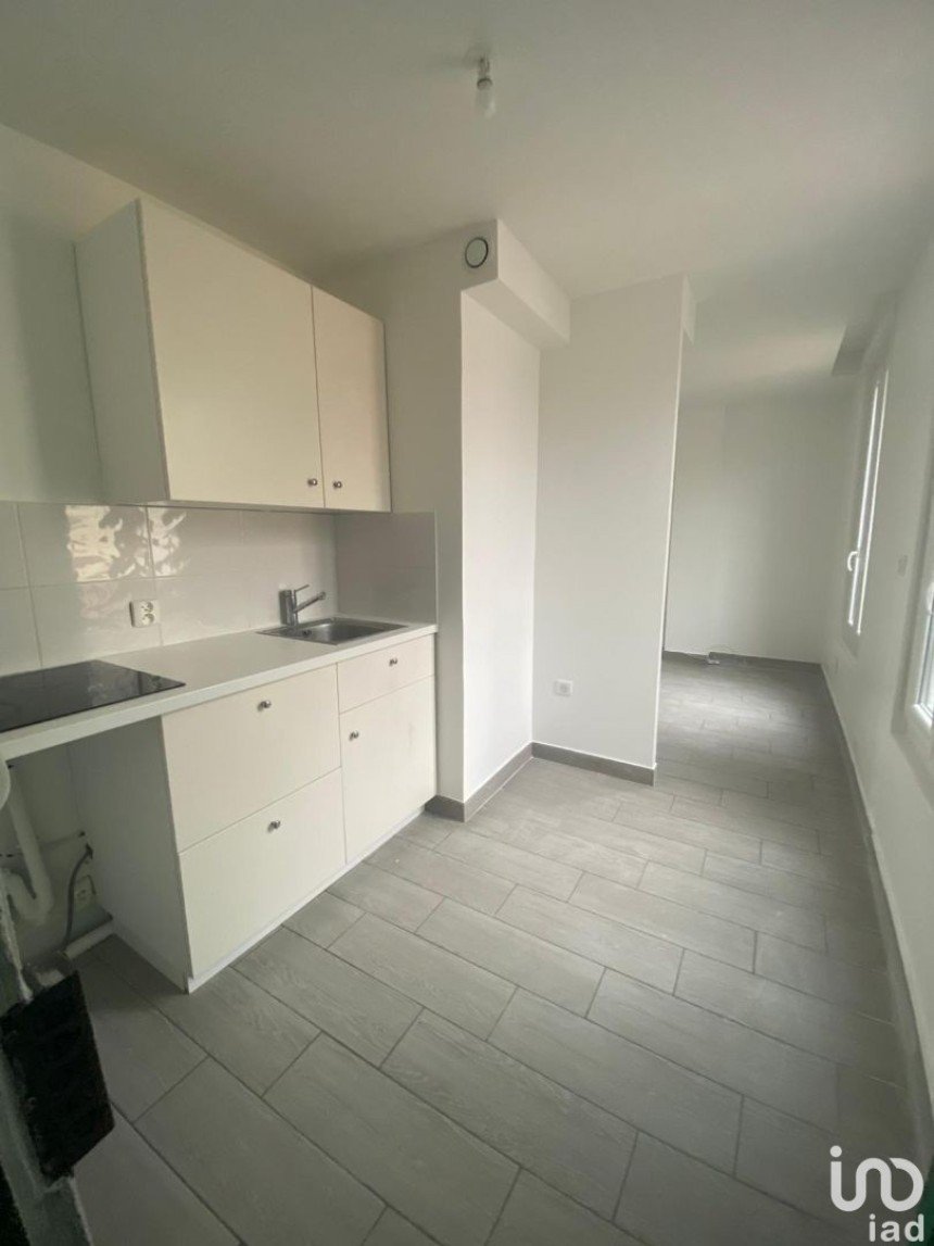 Appartement 2 pièces de 32 m² à Choisy-le-Roi (94600)