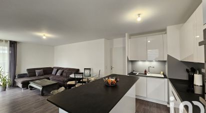 Appartement 4 pièces de 83 m² à Pontault-Combault (77340)