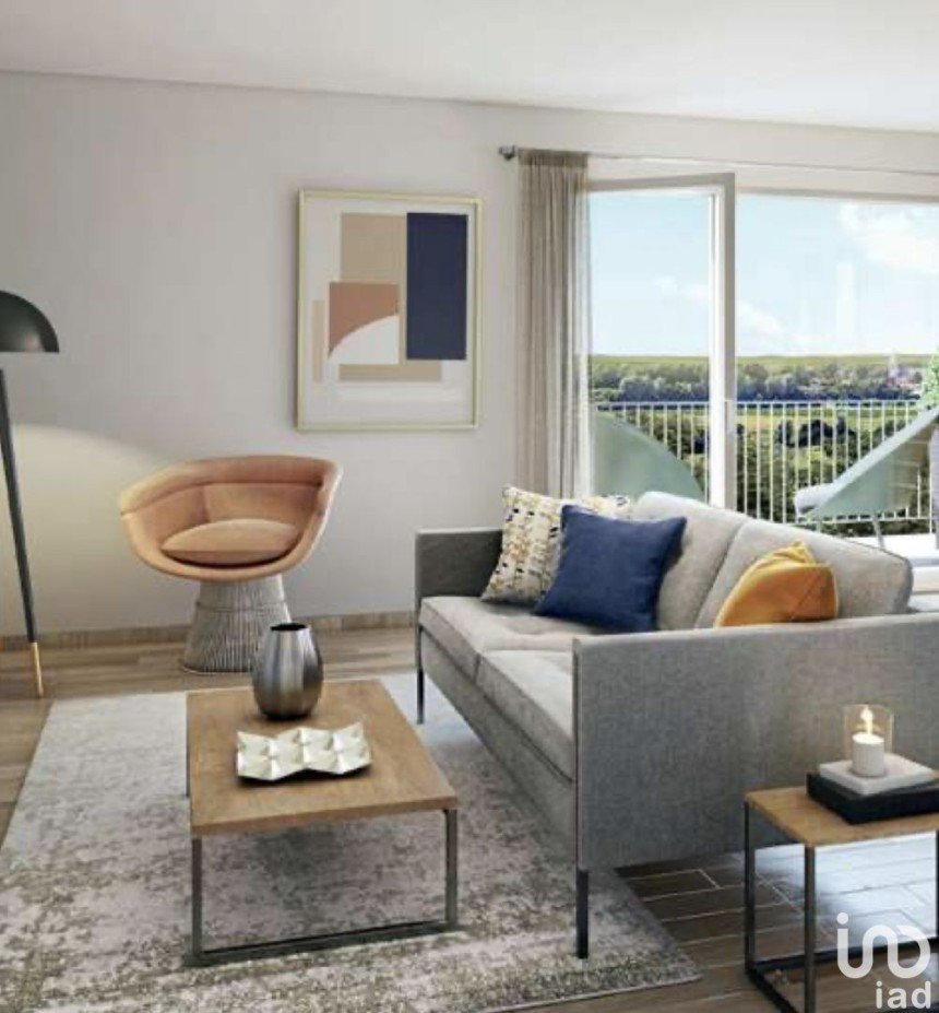Apartment 5 rooms of 106 m² in Compiègne (60200)