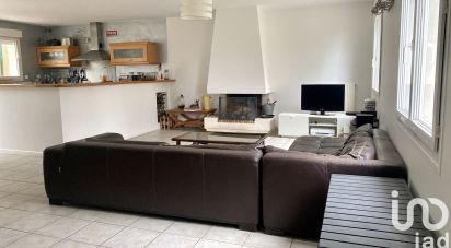 Maison 5 pièces de 171 m² à Saint-Cyr-sur-Loire (37540)