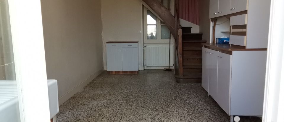 House 4 rooms of 75 m² in Orsennes (36190)