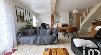 Maison traditionnelle 5 pièces de 86 m² à Brie-Comte-Robert (77170)
