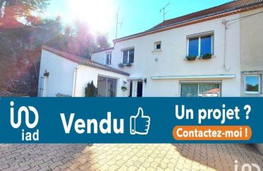 House 5 rooms of 194 m² in Mouchamps (85640)