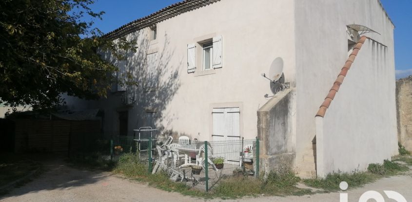 Appartement 3 pièces de 69 m² à Althen-des-Paluds (84210)