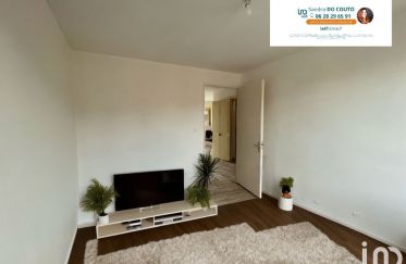 House 6 rooms of 120 m² in Montluel (01120)