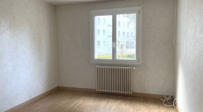 Apartment 3 rooms of 69 m² in Saint-Nazaire (44600)