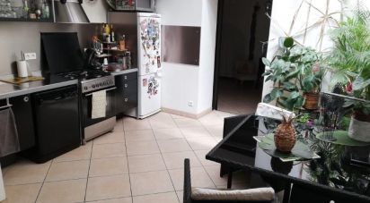 House 5 rooms of 106 m² in Tarascon (13150)