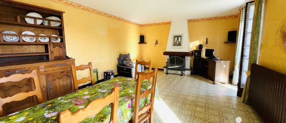 House 7 rooms of 169 m² in - (16460)