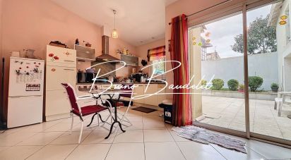 House 3 rooms of 99 m² in Créon (33670)