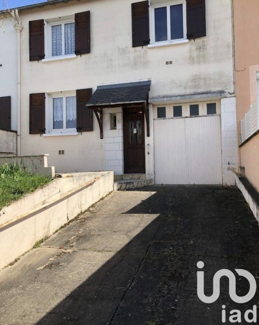 House 5 rooms of 90 m² in Issoudun (36100)