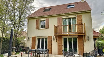 House 8 rooms of 154 m² in Franconville (95130)