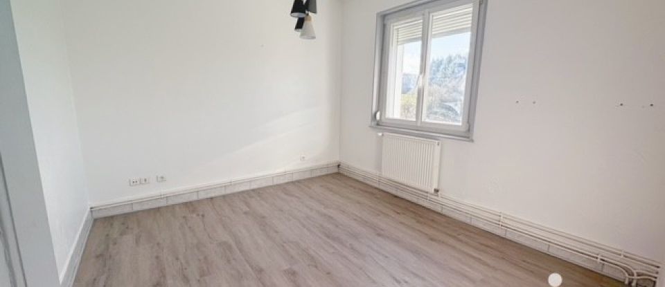 Town house 3 rooms of 70 m² in THAON-LES-VOSGES (88150)