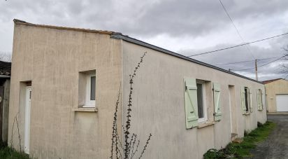 House 2 rooms of 46 m² in L'Île-d'Elle (85770)