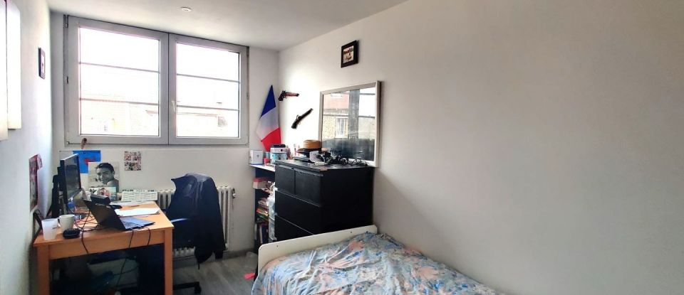 House 6 rooms of 158 m² in Neuilly-sur-Marne (93330)