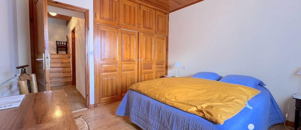 Cottage 5 rooms of 125 m² in Saint-Martin-Vésubie (06450)