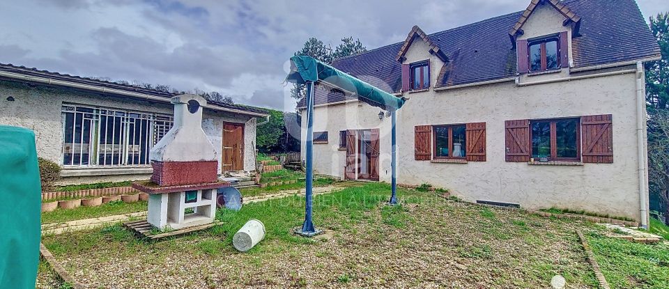House 6 rooms of 115 m² in Guerville (78930)