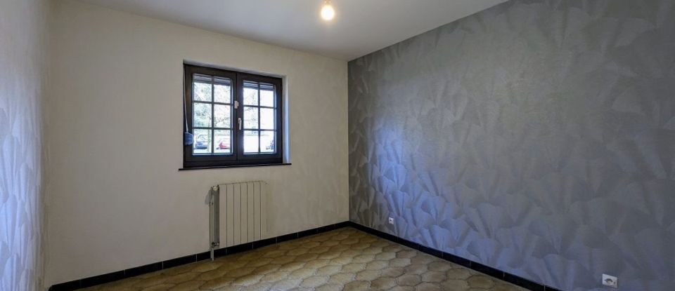 House 5 rooms of 107 m² in Forbach (57600)
