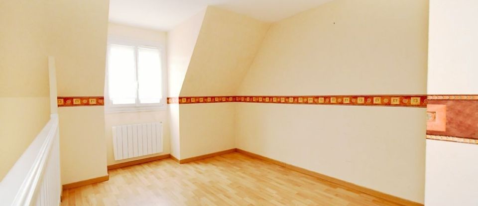 House 5 rooms of 110 m² in Mennecy (91540)