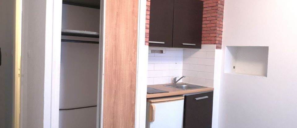 Apartment 2 rooms of 27 m² in Brest (29200)