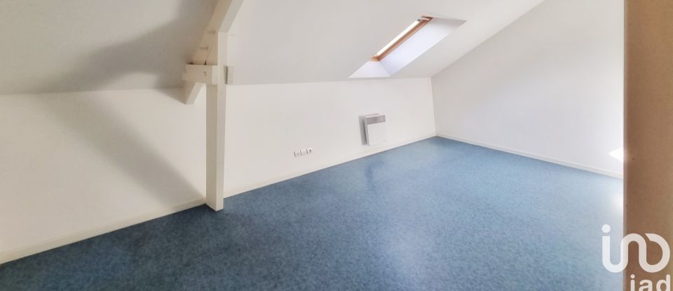 Duplex 3 rooms of 68 m² in Nantes (44300)
