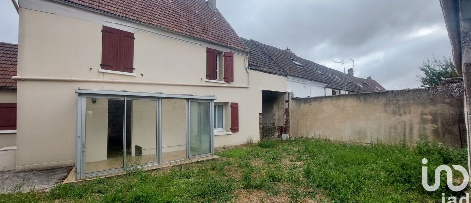 House 6 rooms of 105 m² in Claye-Souilly (77410)
