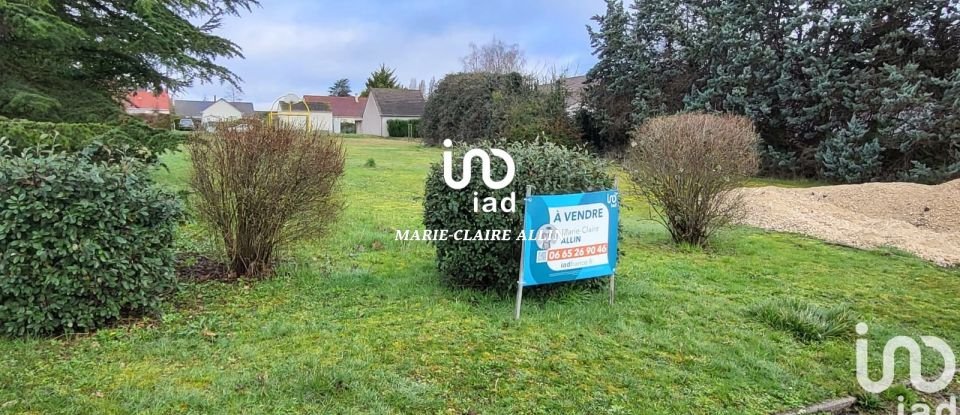 Land of 787 m² in Crouy-sur-Cosson (41220)