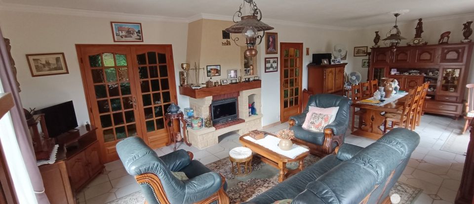 Traditional house 4 rooms of 155 m² in Pressagny-l'Orgueilleux (27510)