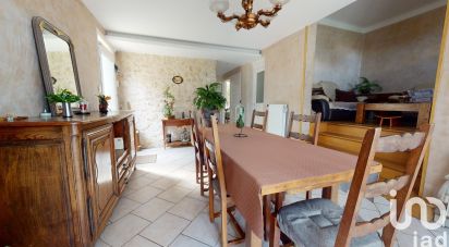 Traditional house 6 rooms of 109 m² in Melun (77000)