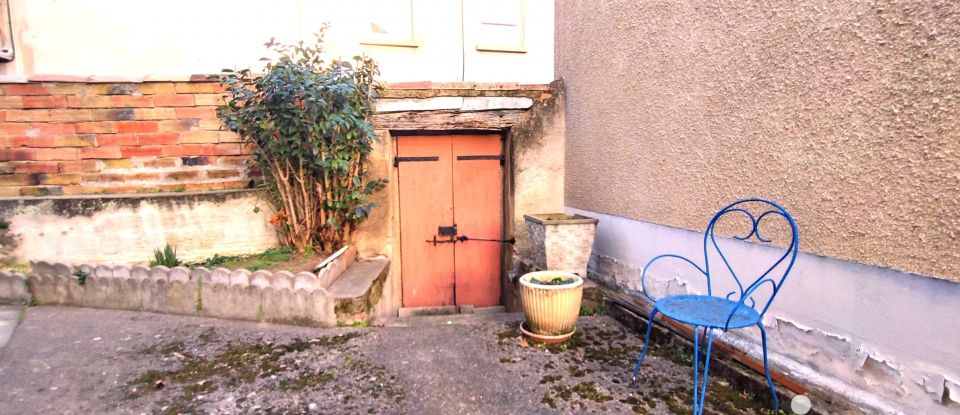 Maison traditionnelle 7 pièces de 143 m² à Limoux (11300)