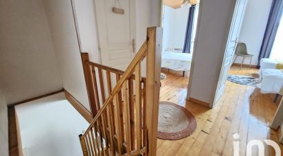 Town house 3 rooms of 66 m² in Saint-Jean-d'Angély (17400)