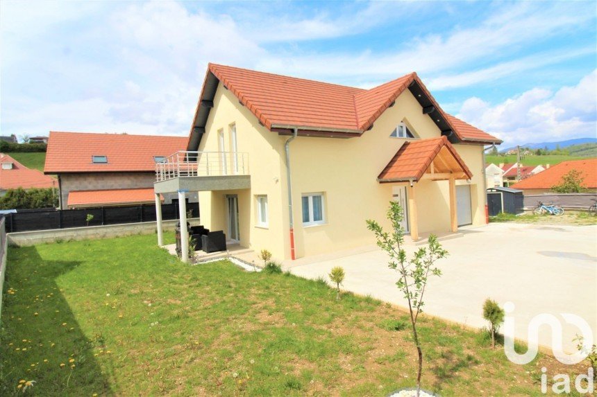 Maison traditionnelle 5 pièces de 155 m² à Belley (01300)