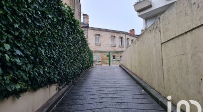 Parking of 20 m² in Bordeaux (33000)