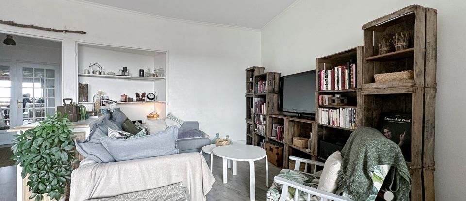 Appartement 4 pièces de 98 m² à Nîmes (30900)