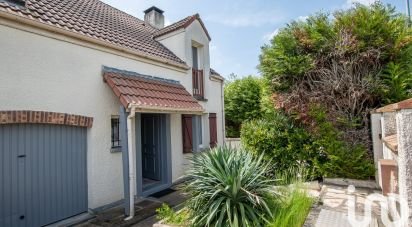 Traditional house 5 rooms of 105 m² in Meaux (77100)
