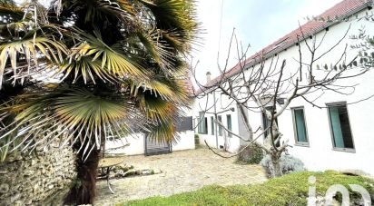 House 6 rooms of 200 m² in Dammarie-les-Lys (77190)