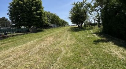 Land of 800 m² in Villing (57550)