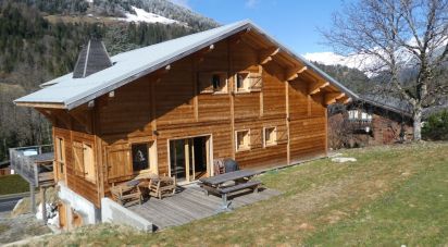 House 8 rooms of 240 m² in Les Contamines-Montjoie (74170)