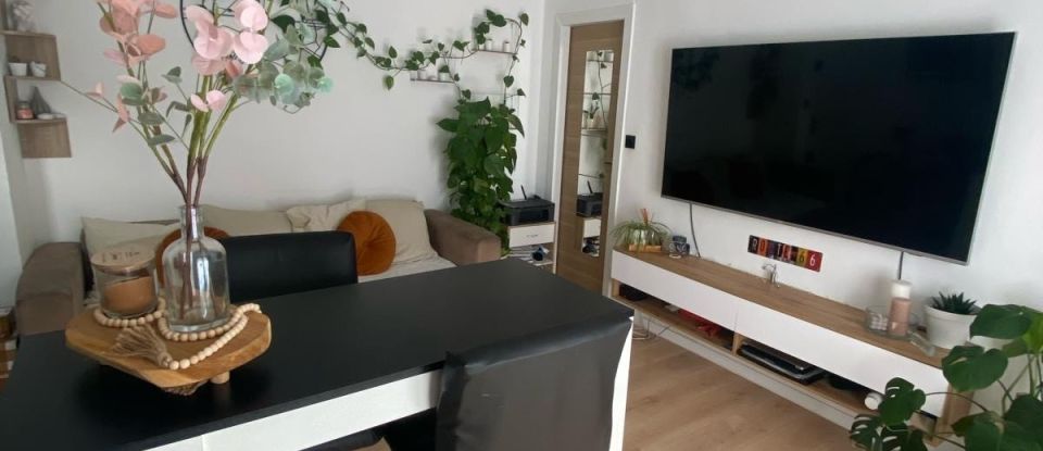 Appartement 2 pièces de 33 m² à La Seyne-sur-Mer (83500)