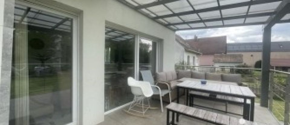 Traditional house 6 rooms of 180 m² in Saverne (67700)