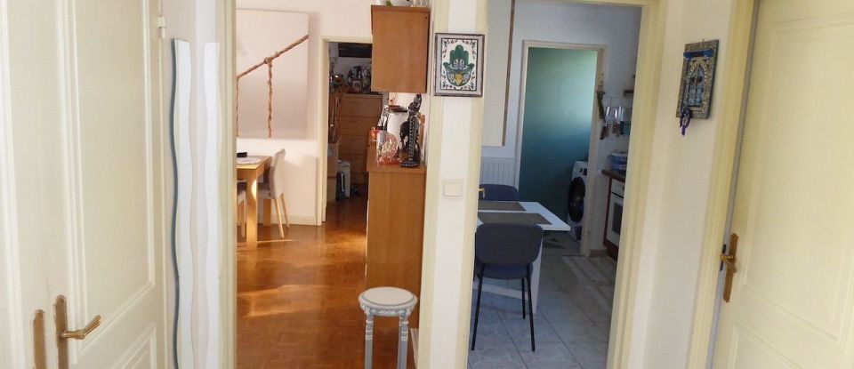 Apartment 4 rooms of 77 m² in Villiers-sur-Marne (94350)