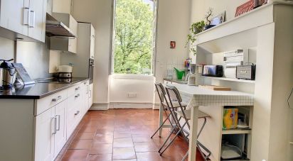 Apartment 8 rooms of 204 m² in Toulouse (31000)